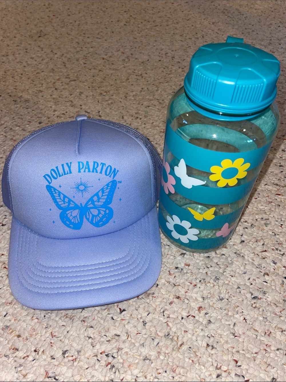 Dolly Parton Lavender Trucker Hat with Blue Print & water bottle